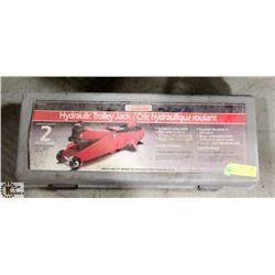 MOTOMASTER 2 TON HYDRAULIC TROLLEY JACK.