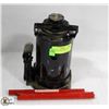 Image 1 : MOTORMASTER 20 TON BOTTLE JACK