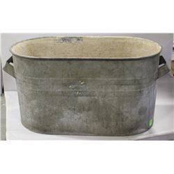 METAL BUCKET