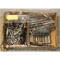 FLAT OF ASSORTED SOCKETS AND RATCHETS