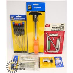FLAT OF ASSORTED TOOLS INCLUDING STEERING WHEEL