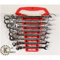 GEAR WRENCHES