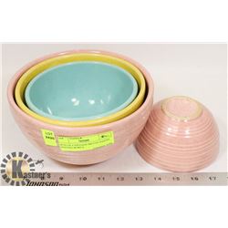 SETE OF 4 VINTAGE MCCOY PASTEL NESTING BOWLS.