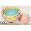 Image 1 : SETE OF 4 VINTAGE MCCOY PASTEL NESTING BOWLS.
