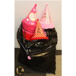 LOT OF PARTY HATS