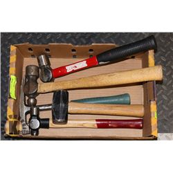 LOT OF ASSORTED HAMMERS.