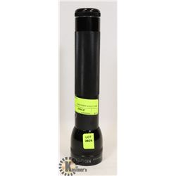 MAG LITE FLASHLIGHT