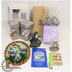 FLAT OF HOME DÉCOR INCLUDING CAST IRON CAT