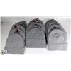 Image 1 : FLAT OF 15 GRAY TOQUES
