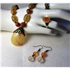 Image 1 : 20)  SUITE OF NATURAL STONE JEWELRY