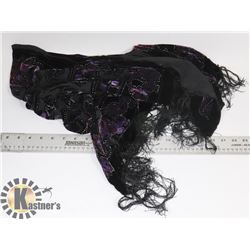 100% SILK SHAWL PURPLE & BLACK SIZE SMALL.