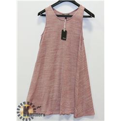 DKR WOMENS DRESS SIZE MEDIUM