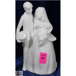 ROYAL DOULTON HN 2281 PORCELAIN FIGURINE.