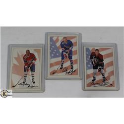 3 HOCKEY CARDS - BOBBY HULL, ANDY BATHGATE,