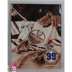 WAYNE GRETZKY HAND SIGNED BOYS ON THE BUS REUNION