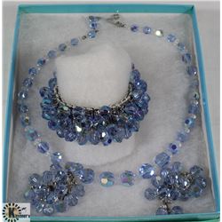 VINTAGE HEAVY IRIDESCENT BLUE BEADED NECKLACE,