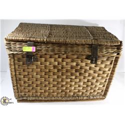 WICKER TRUNK.