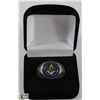 Image 1 : MENS SZ 13.5 SILVER TONED MASONIC RING, GOLD TONE