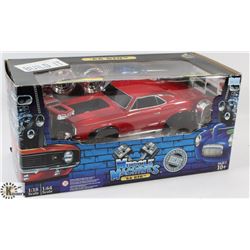 MUSCLE MACHINES '66 GTO 1:18 SCALE DIE CAST CAR.