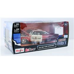 MAISTO RESCUE FORCE ALL STARS 1960 FORD STARLINER