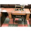 Image 1 : VINTAGE SINGER BELT-DRIVEN SEWING MACHINE IN