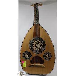 DECORATIVE TURKISH LUTE.