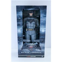 BATMAN VS SUPERMAN BATMAN 1/4 SCALE ACTION FIGURE.