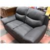Image 1 : BLACK LEATHERETTE 63" LOVE SEAT.