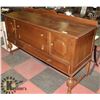 Image 2 : ANTIQUE SIDEBOARD, MADE IN CANADA BY PEPPLER BROS