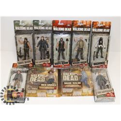 LOT OF ASSORTED WALKING DEAD FIGURES.