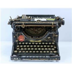 VINTAGE 1920’S UNDERWOOD TYPEWRITER, ORIGINAL