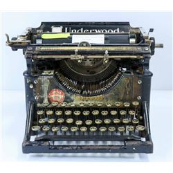 VINTAGE 1920’S UNDERWOOD TYPEWRITER, ORIGINAL
