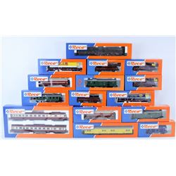 FLAT OF ASSORTED MODEL TRAIN CARS.