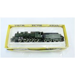 TRIX INTERNATIONAL HO 2408 MODEL TRAIN.