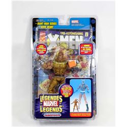 MARVEL LEGENDS SABRE TOOTH ACTION FIGURE & COMIC.