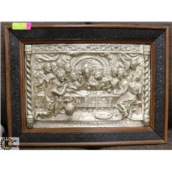 VINTAGE RAISED ART OF THE LAST SUPPER.