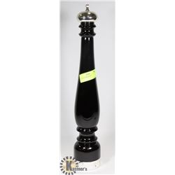 26" BLACK PEPPER MILL