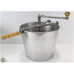 VINTAGE METAL BUCKET ICE CREAM MAKER.