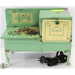 VINTAGE METAL TOY OVEN.