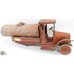 VINTAGE 1920-30'S METAL TANKER TRUCK TOY (MISSING