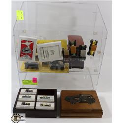 DISPLAY OF ASSORTED COLLECTIBLES