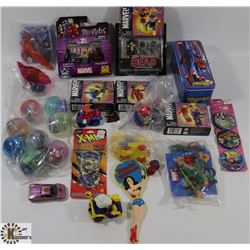 BOX OF ASSORTED COLLECTIBLES
