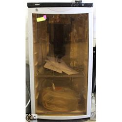 HOMEMADE INCUBATOR WITH HERPSTAT.