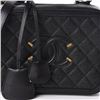 Image 7 : Chanel Caviar Quilted Vanity Case