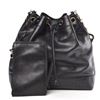 Image 2 : Chanel Caviar Leather Drawstring Shoulder Bag