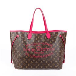 Louis Vuitton Neverfull Tote Bag