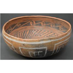 SAINT JOHNS POTTERY BOWL