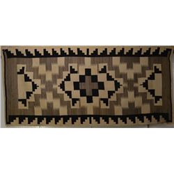 NAVAJO INDIAN TEXTILE