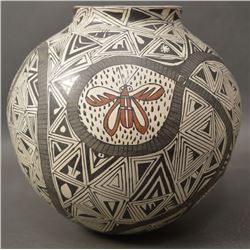 MATA ORTIZ POTTERY OLLA