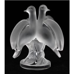 LALIQUE CRYSTAL ARIANE DOVES.